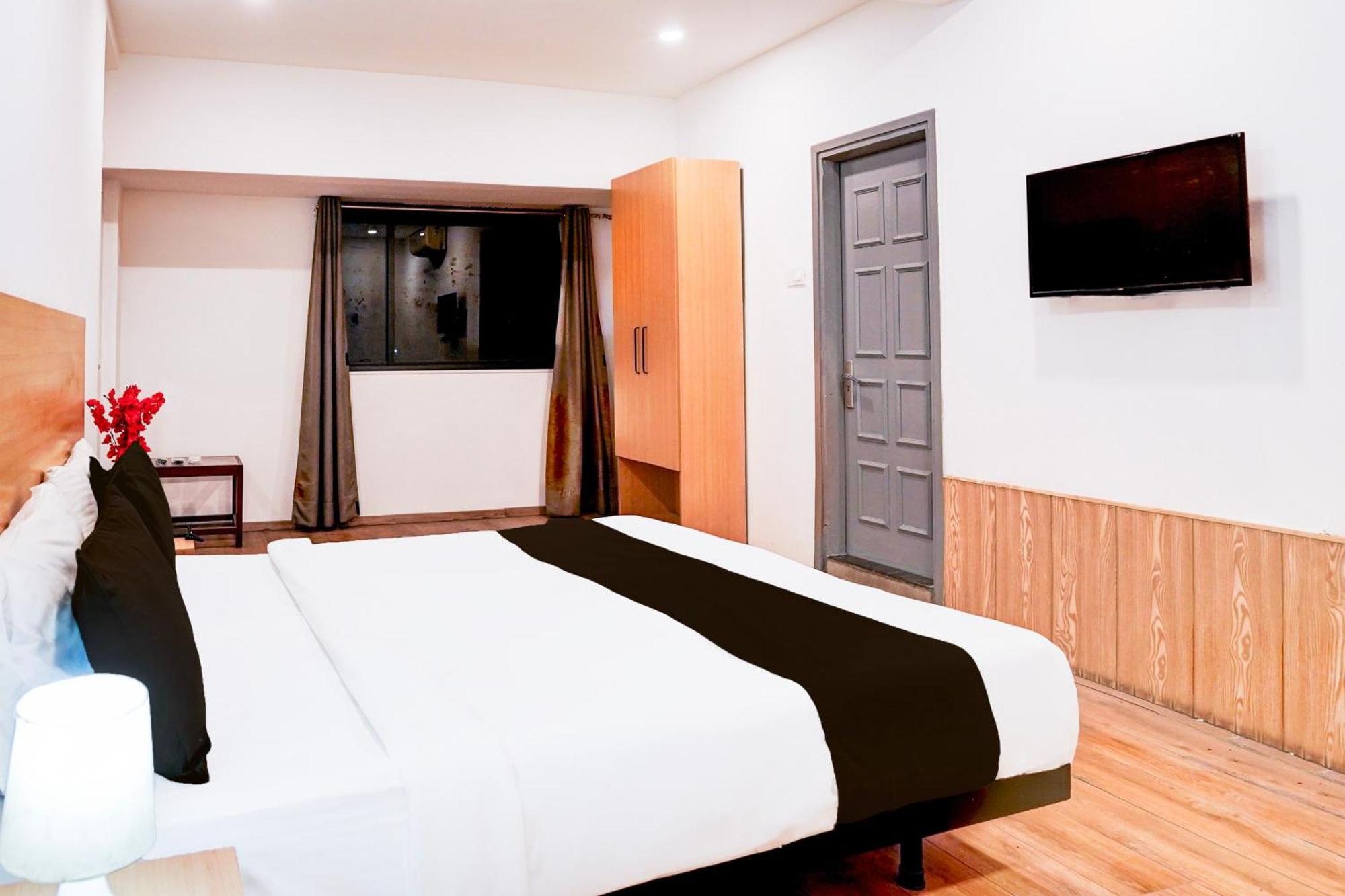 Super Townhouse Nagpur Railway Station Hotell Eksteriør bilde