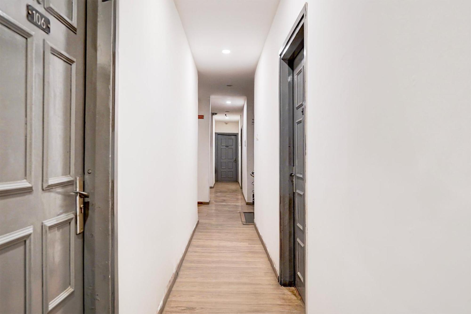 Super Townhouse Nagpur Railway Station Hotell Eksteriør bilde