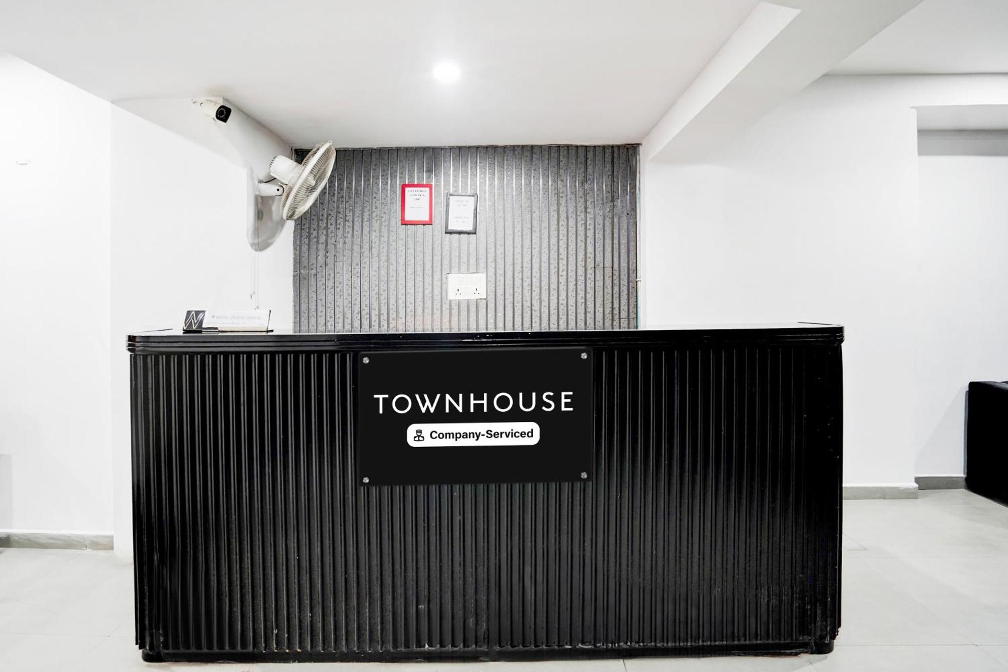 Super Townhouse Nagpur Railway Station Hotell Eksteriør bilde