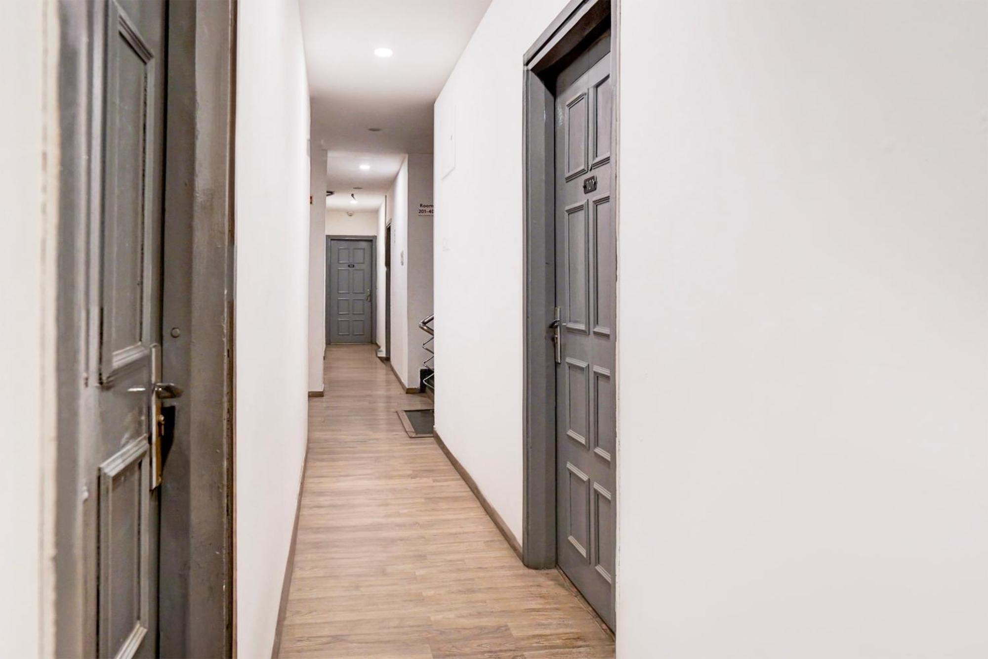 Super Townhouse Nagpur Railway Station Hotell Eksteriør bilde